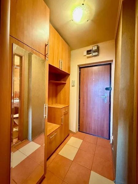 Iancului metrou, Ferdinand, Avrig garsoniera moderna  bloc anvelopat