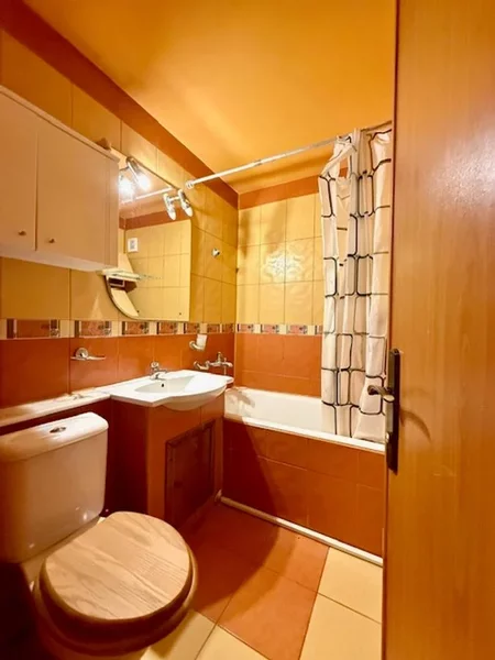 Iancului metrou, Ferdinand, Avrig garsoniera moderna  bloc anvelopat